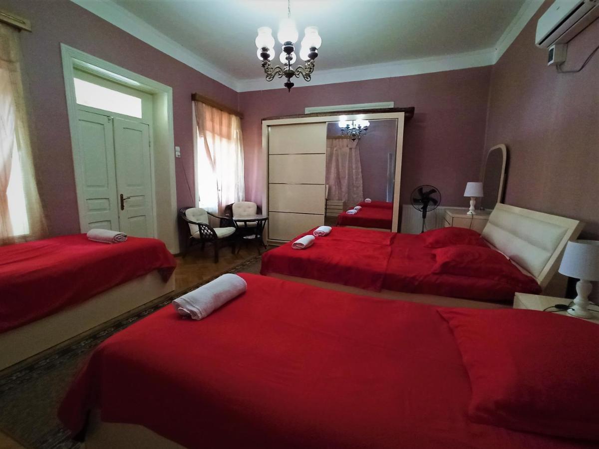 Guesthouse Lilia &Wine Celler เทลาวี ภายนอก รูปภาพ
